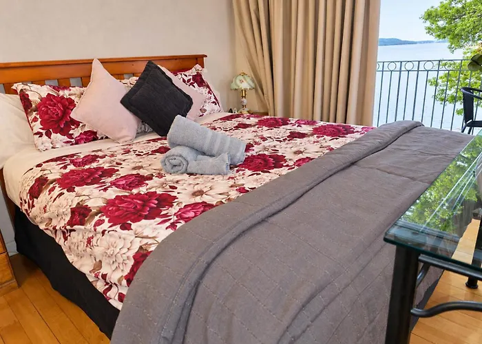 View With Bathroom * 罗托鲁阿
